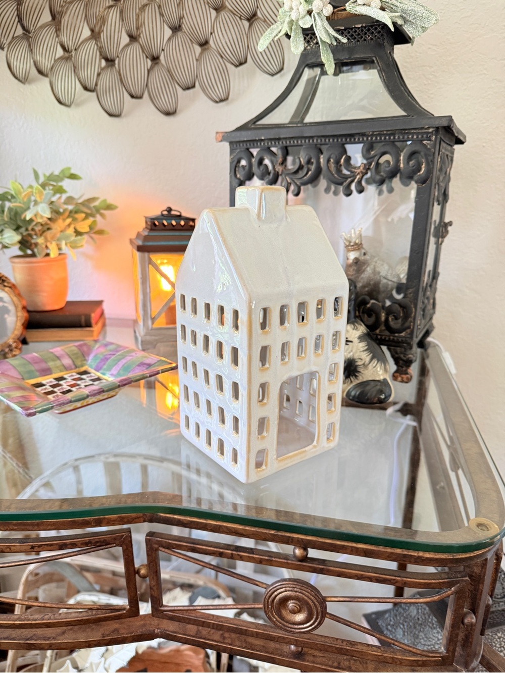 Ceramic Farmhouse House Votive Holder - Picture 13 of 13